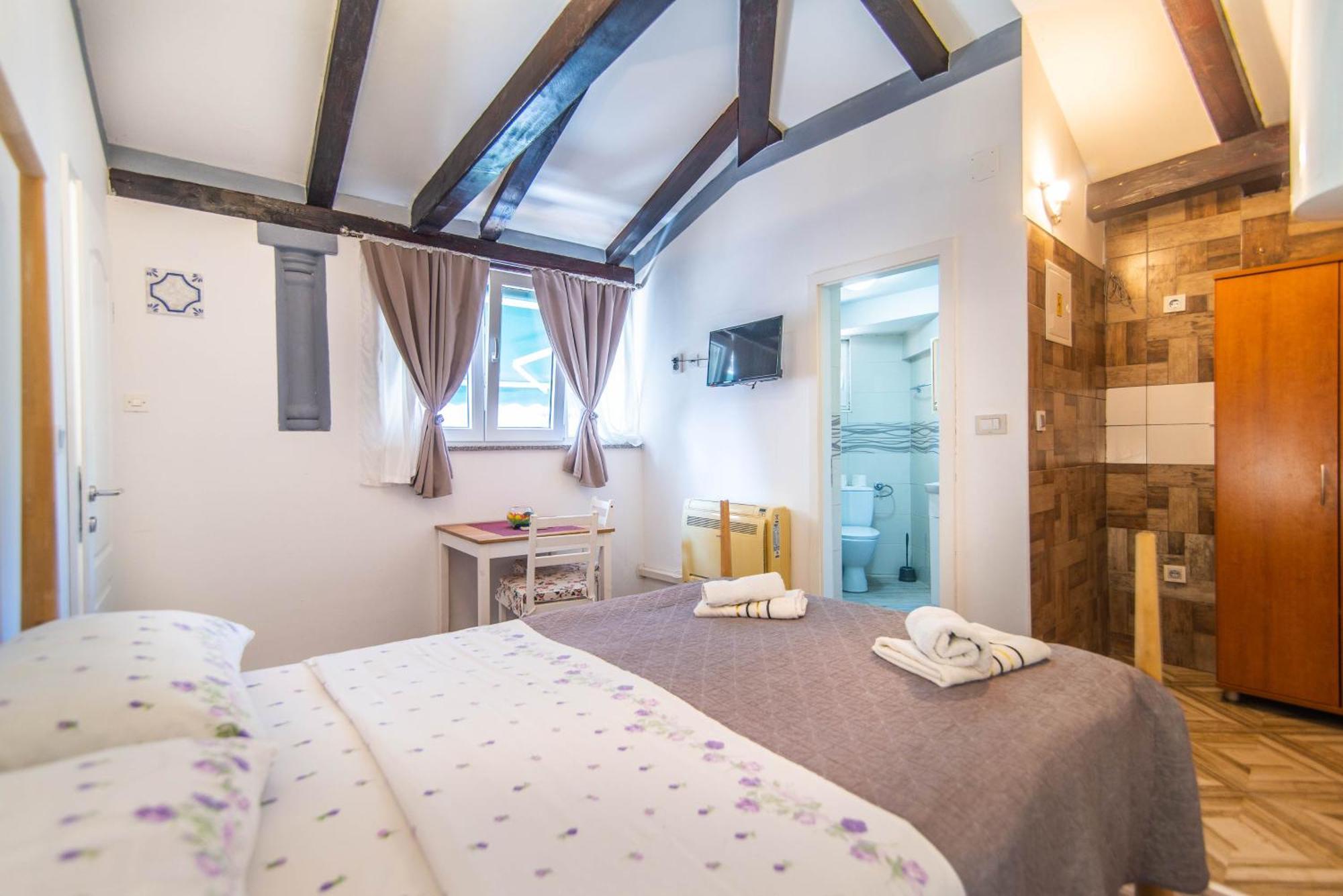 Giovanna Boutique Rooms & Pool Pula Exterior photo