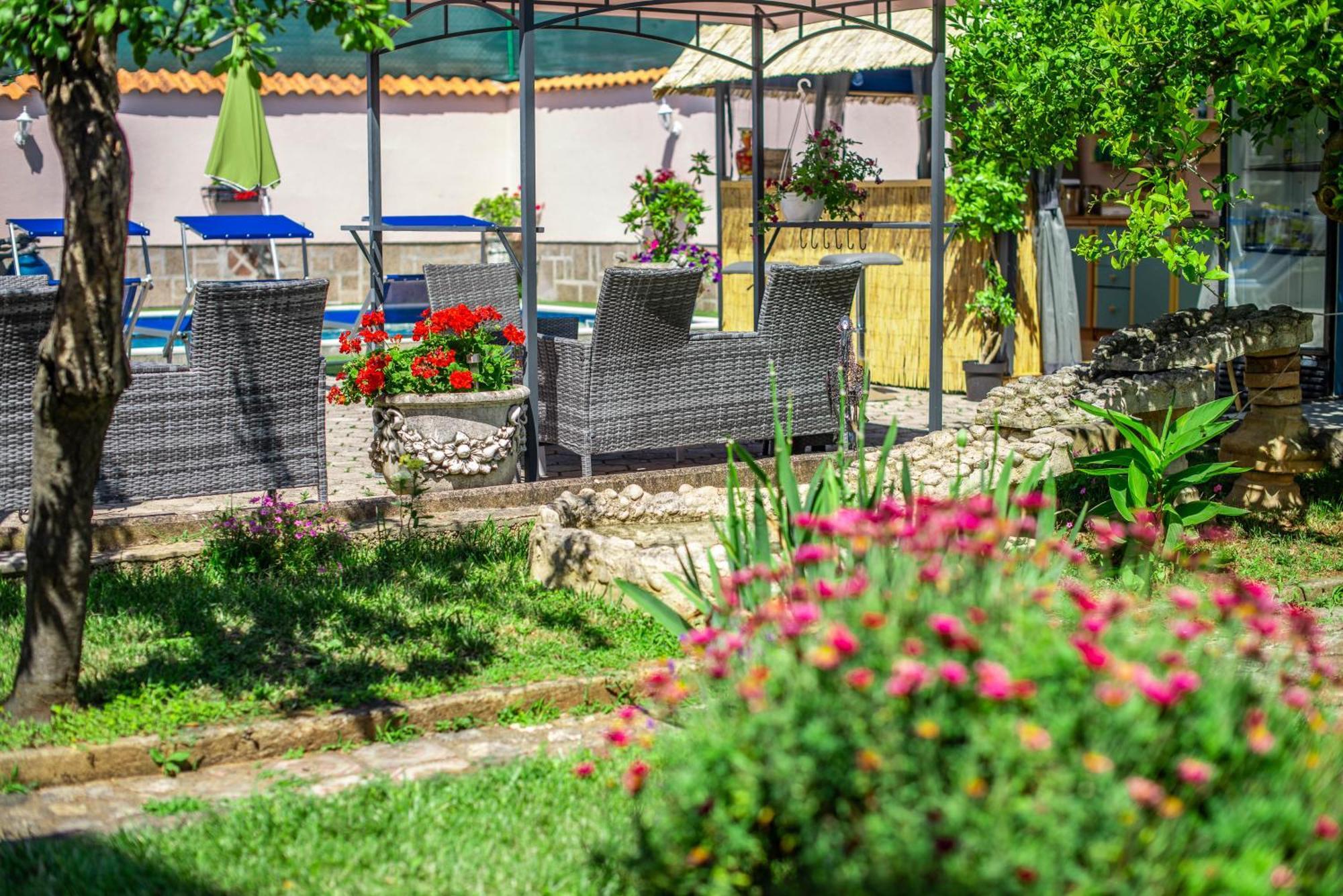 Giovanna Boutique Rooms & Pool Pula Exterior photo