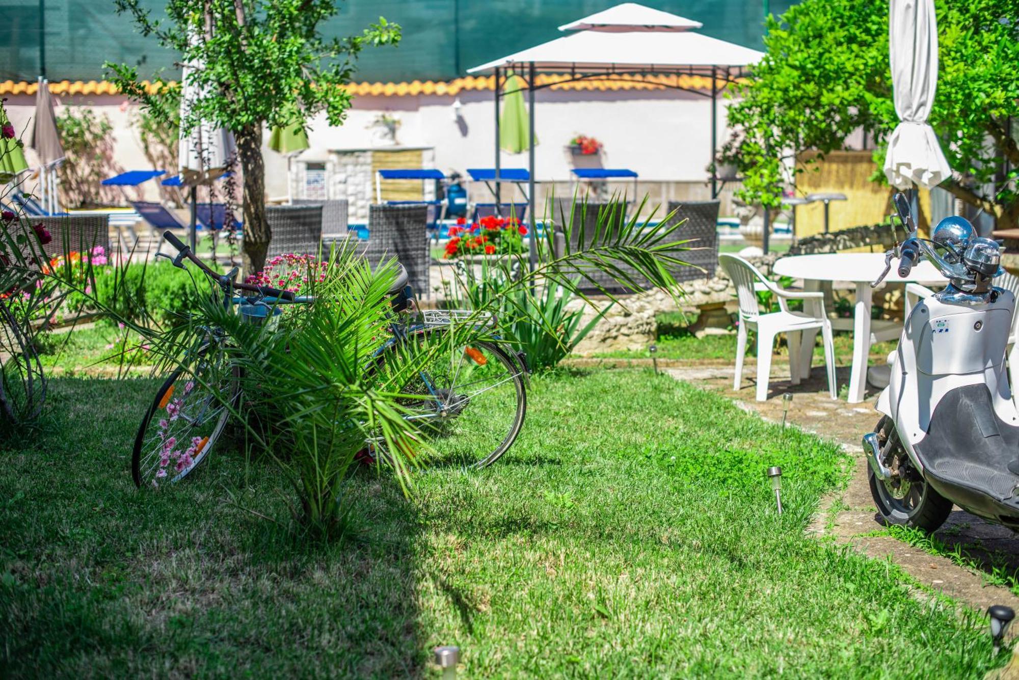 Giovanna Boutique Rooms & Pool Pula Exterior photo